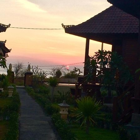Neo Ulap Bali Villas Lembongan Exterior photo