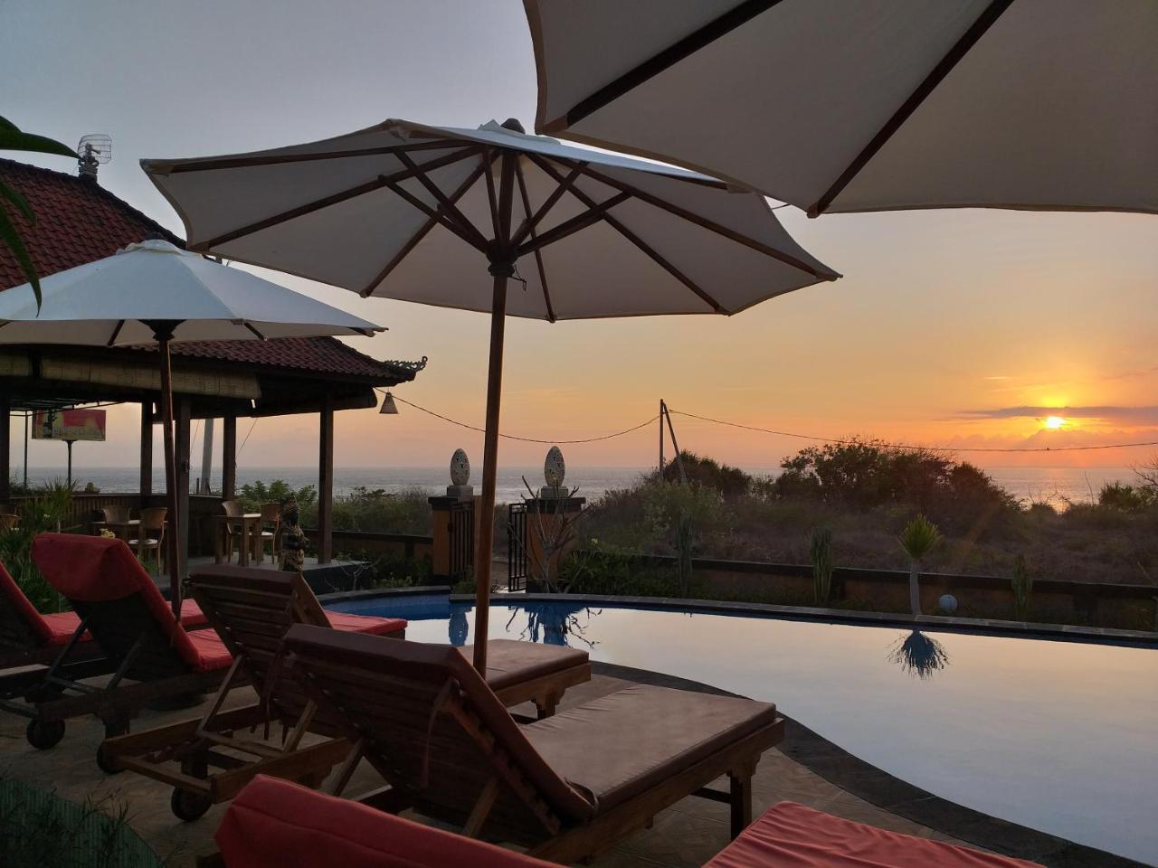 Neo Ulap Bali Villas Lembongan Exterior photo